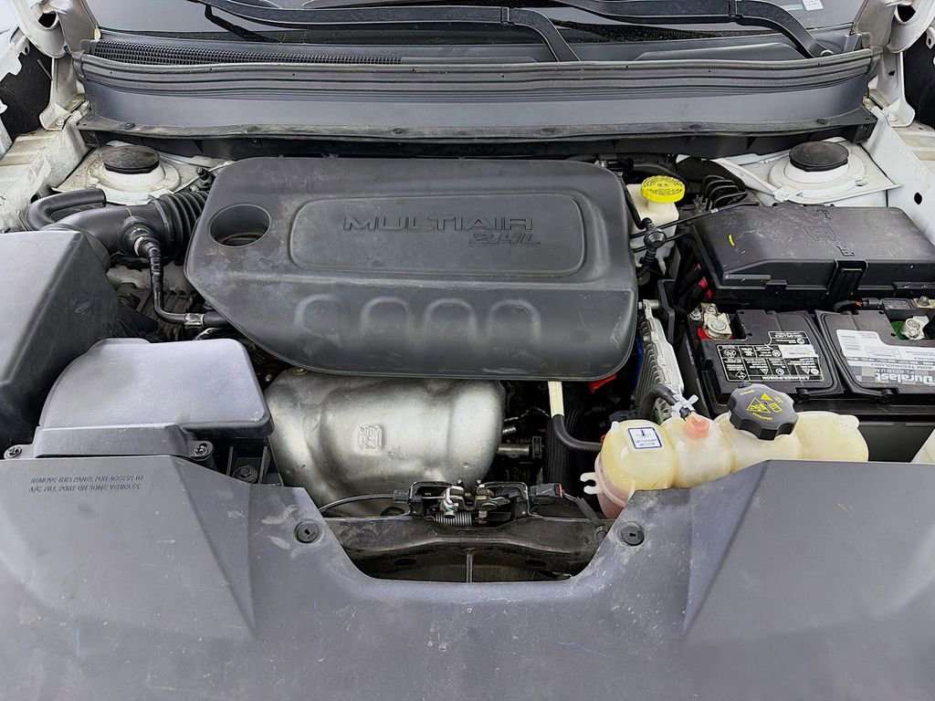 Used 2019 Jeep Cherokee Limited image 33