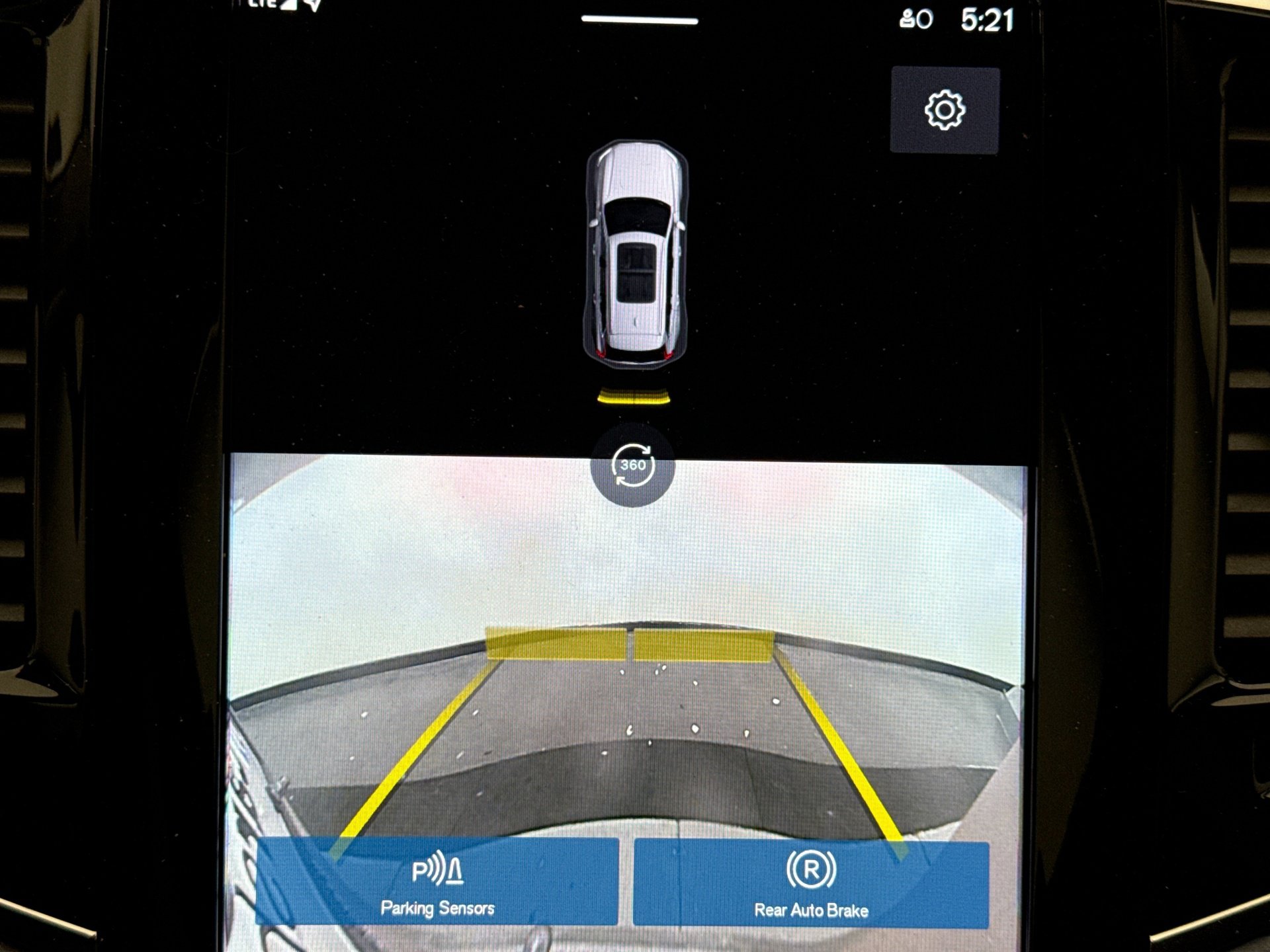 Used 2023 Volvo XC90 B6 Ultimate image 10