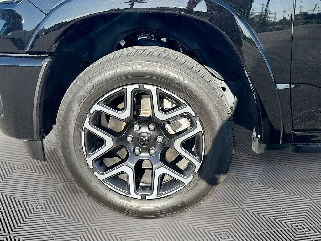Used 2026 RAM 1500 Laramie w/ Laramie Southwest Edition AWD/4WD image 9