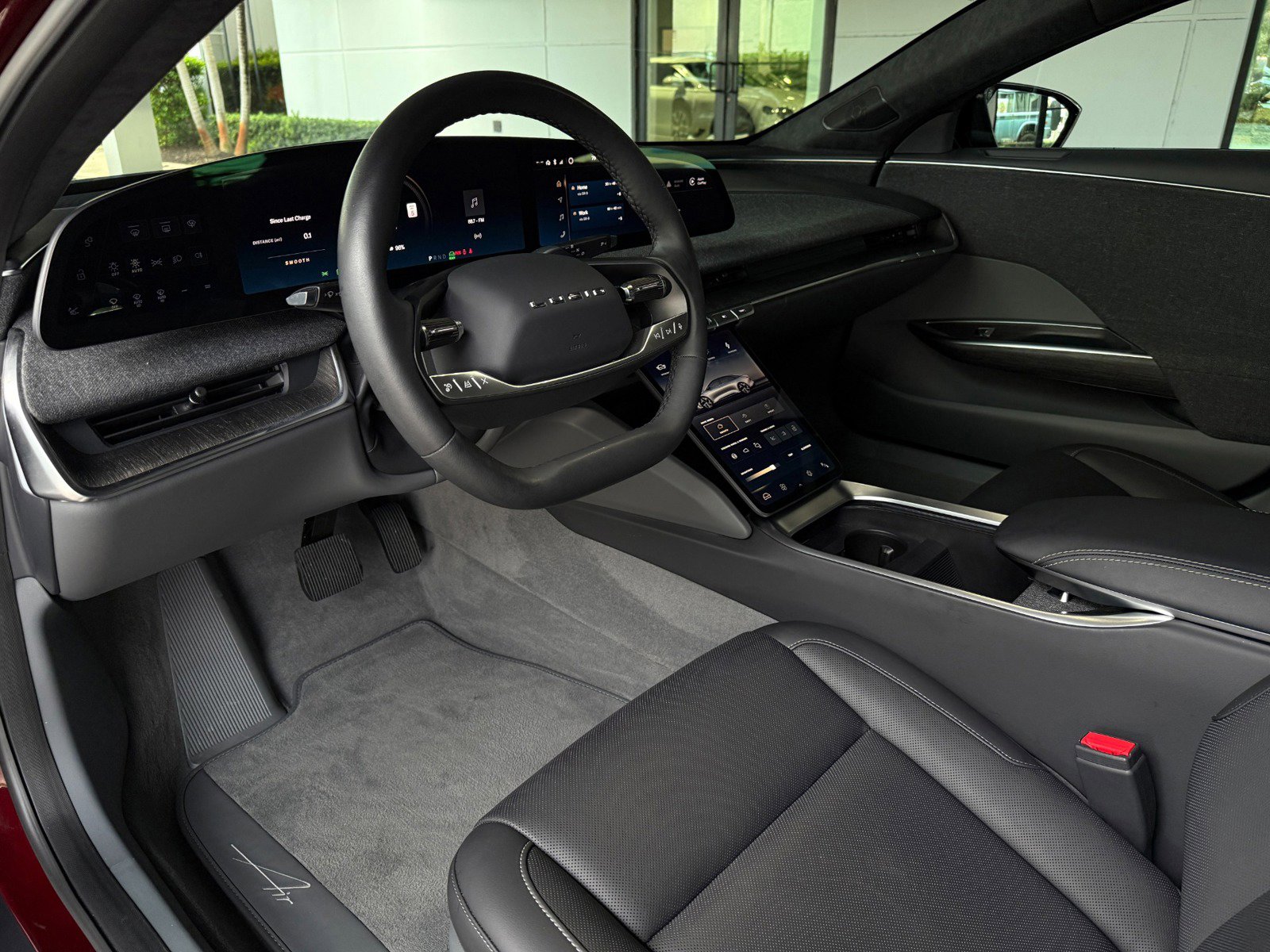 Used 2023 Lucid Air Pure image 30