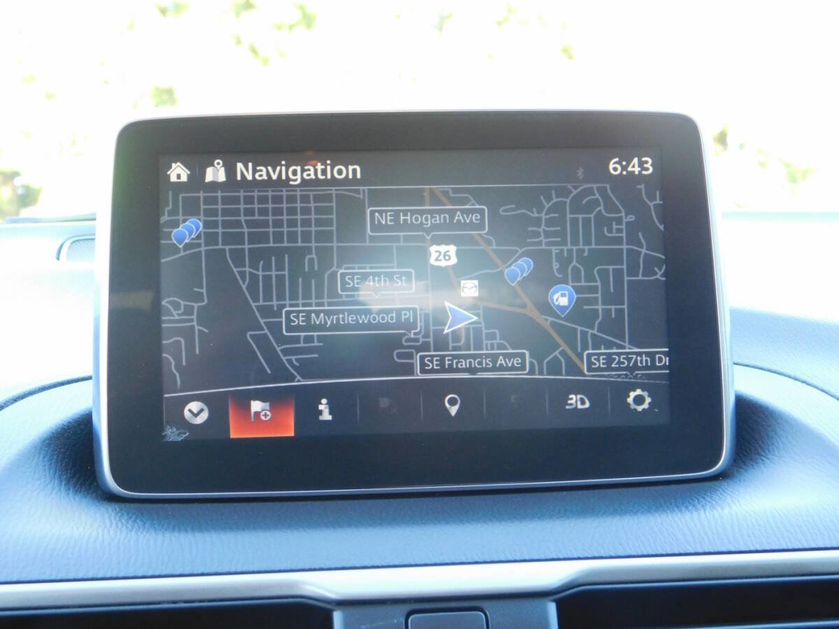 Used 2015 MAZDA MAZDA3 i Grand Touring image 12