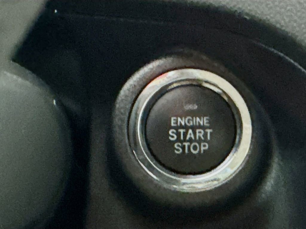 Used 2024 Subaru Forester Premium image 18