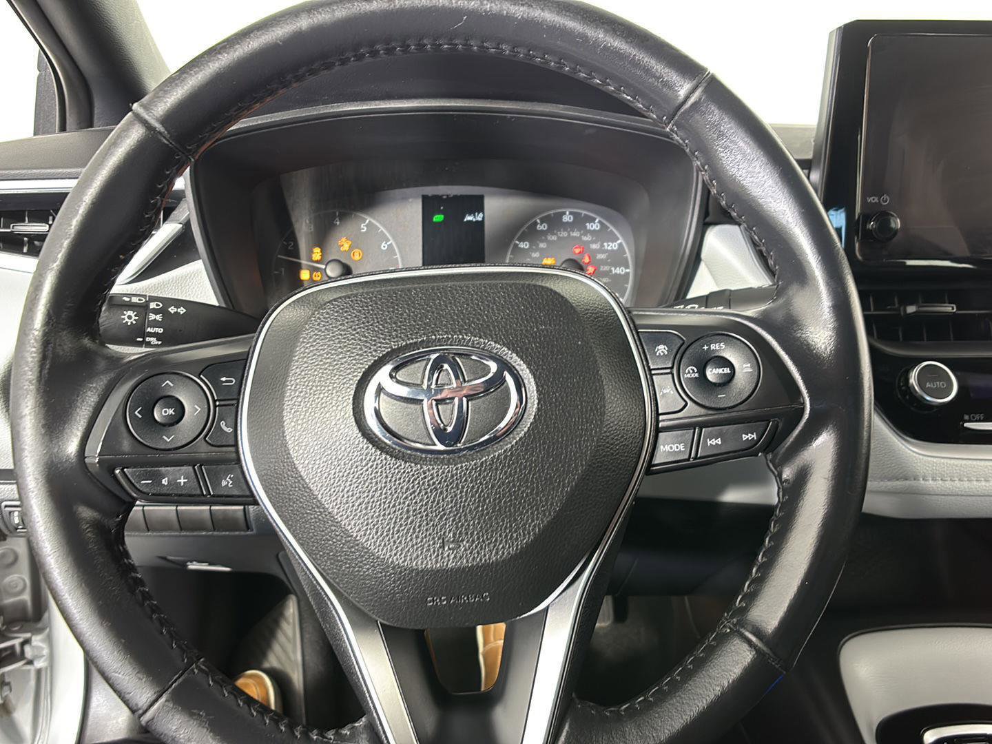 Used 2023 Toyota Corolla SE FWD image 28