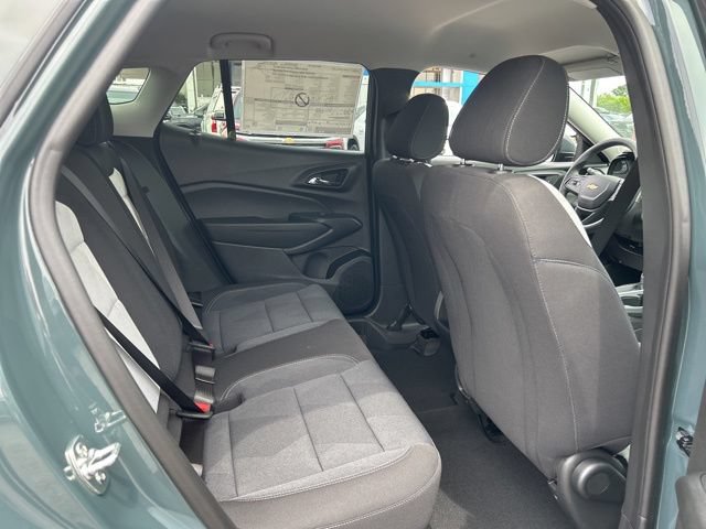 New 2026 Chevrolet Trax LS w/ LS Convenience Package FWD image 29