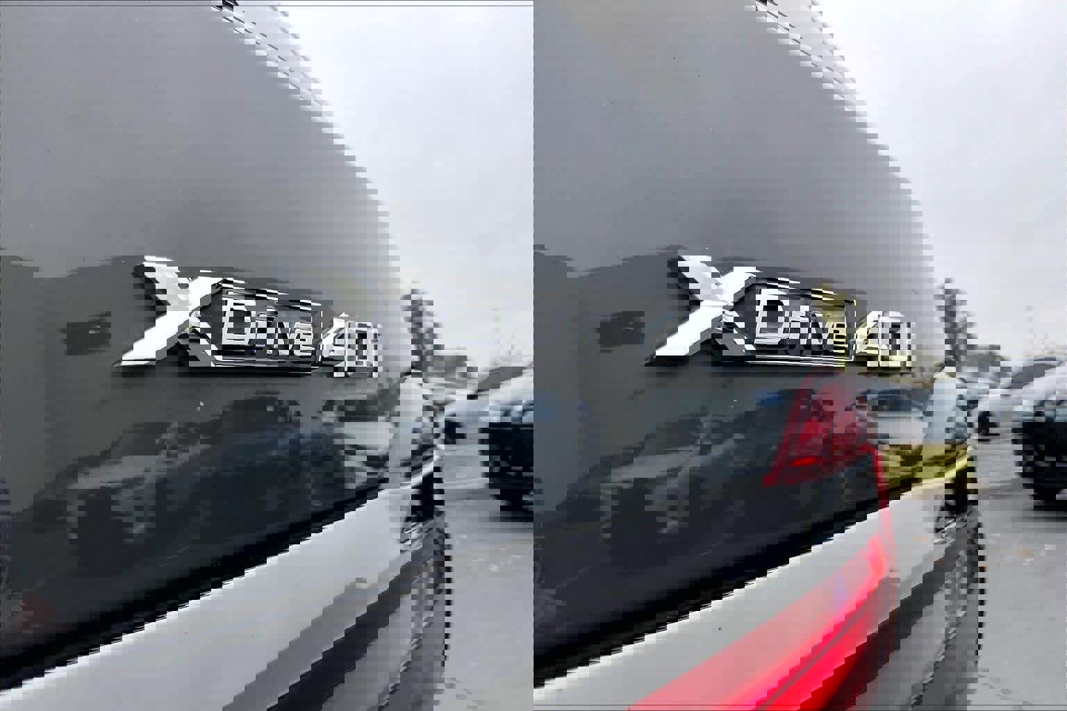 Used 2022 BMW X7 xDrive40i w/ M Sport Package image 11