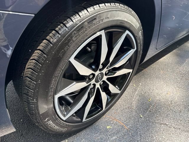 Used 2025 Chevrolet Malibu RS FWD image 29