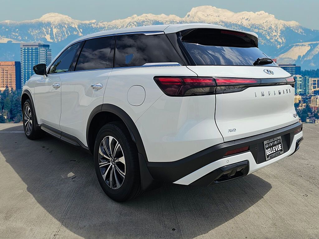 Certified 2024 INFINITI QX60 Pure image 8