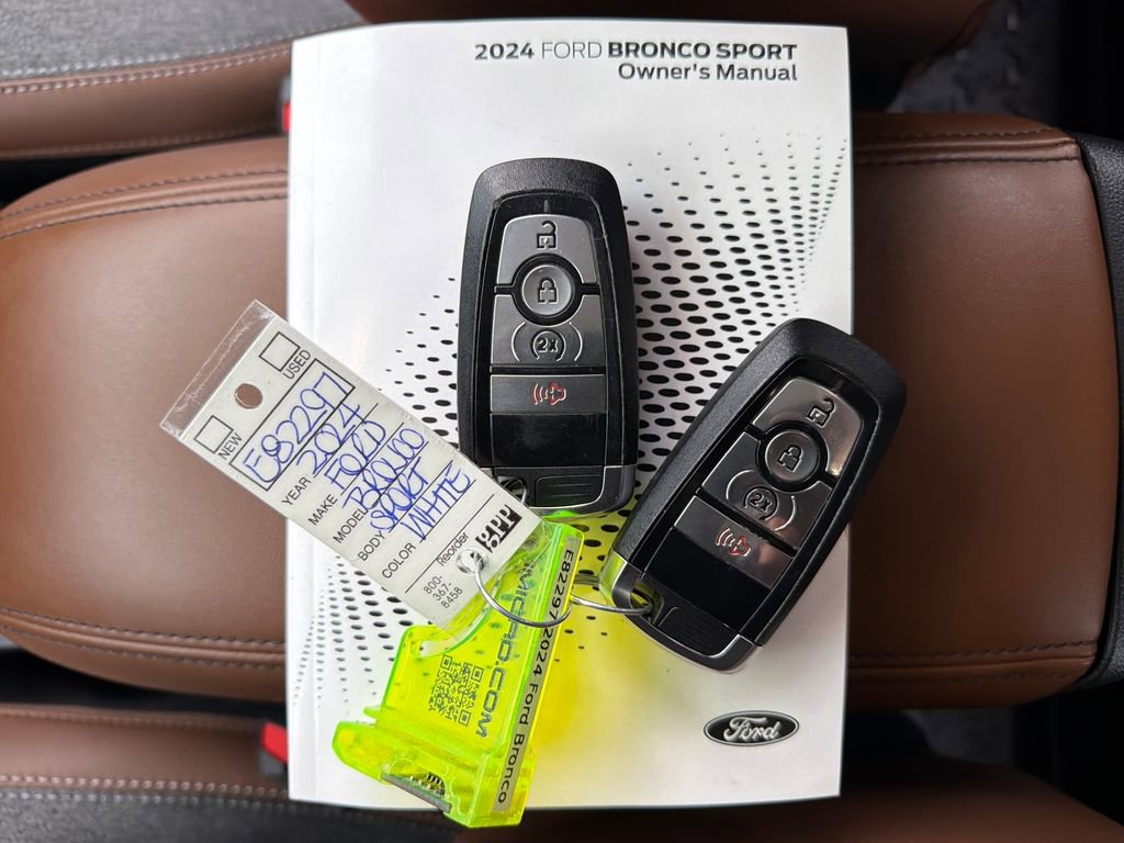 Used 2024 Ford Bronco Sport Outer Banks w/ Tech Package image 36