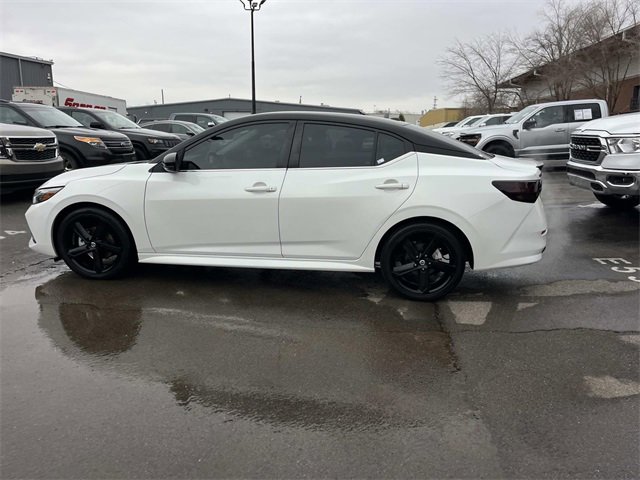Used 2023 Nissan Sentra SR w/ Midnight Edition Package image 6