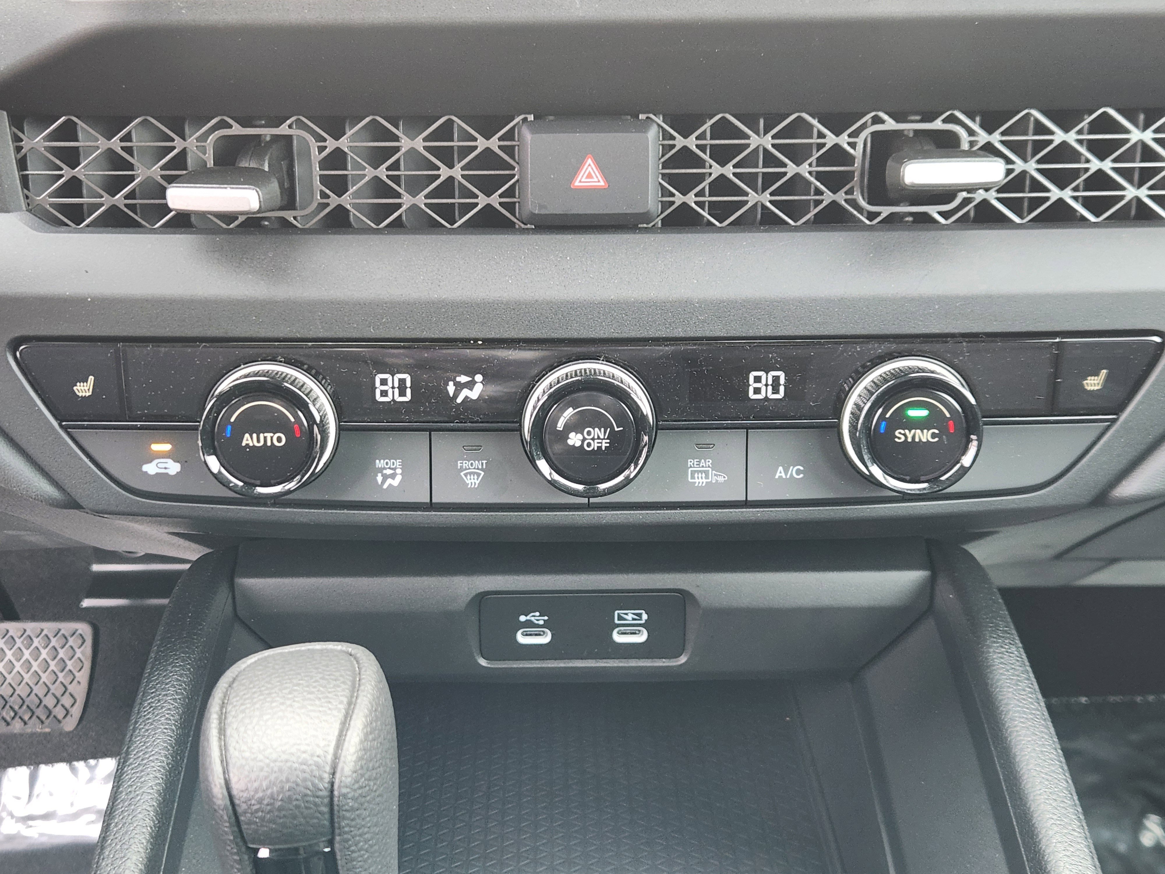 Certified 2025 Honda Accord SE image 21