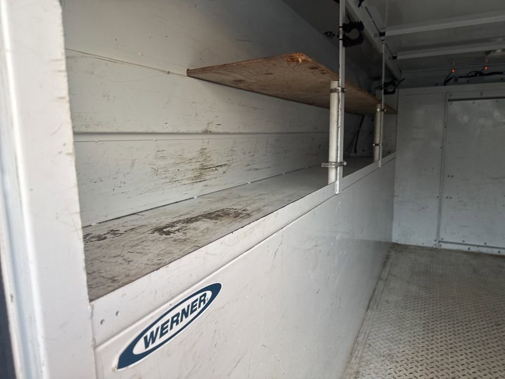 Used 2016 Ford E-350 and Econoline 350 Super Duty w/ Power Windows & Locks Group image 27