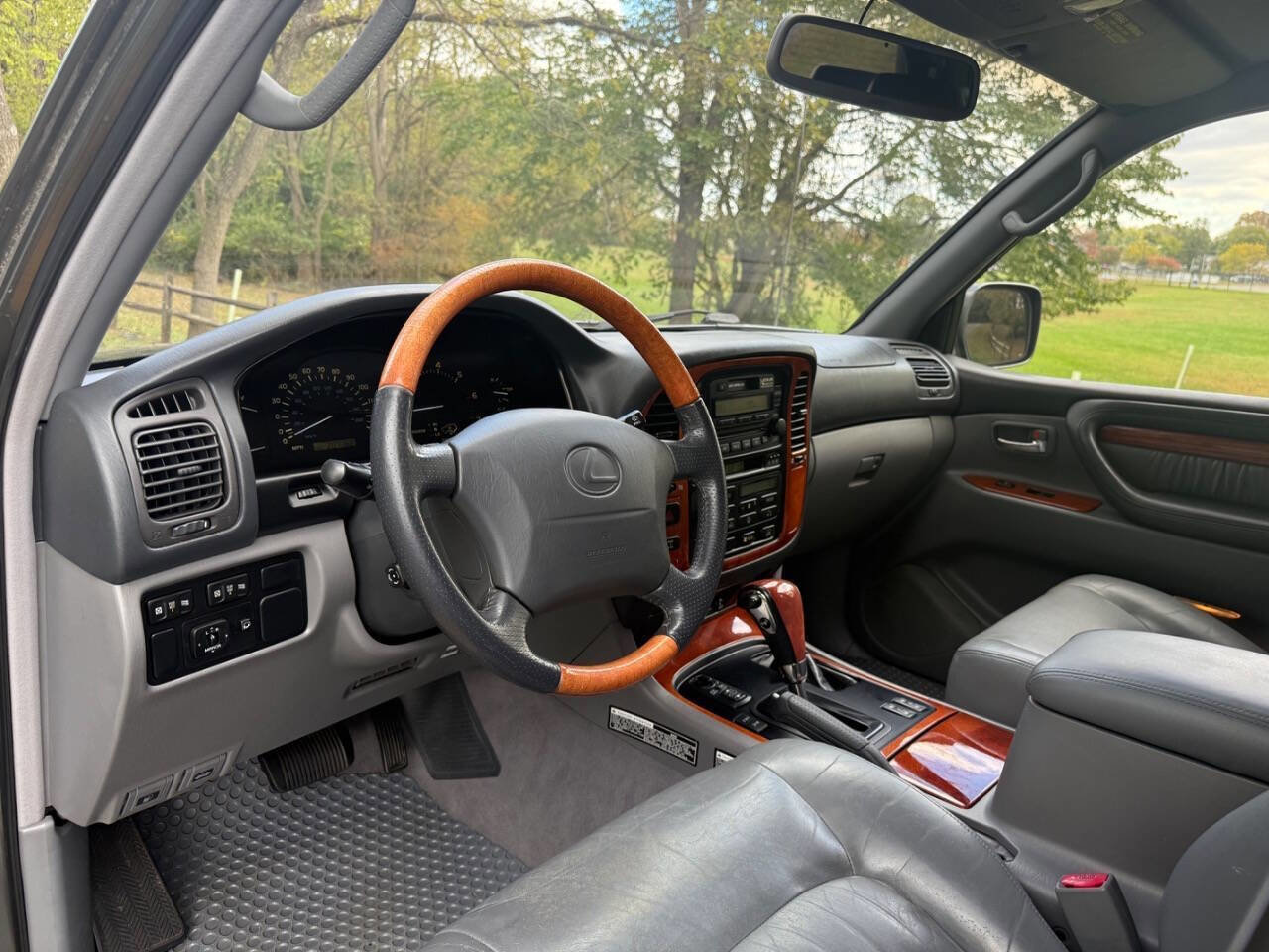 Used 2000 Lexus LX 470 4WD image 37