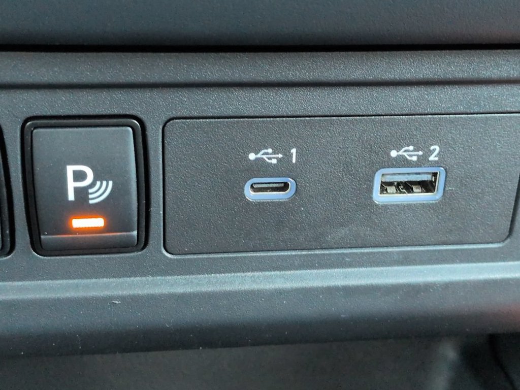 Certified 2023 Nissan Frontier PRO-4X w/ Pro Convenience Package AWD/4WD image 22