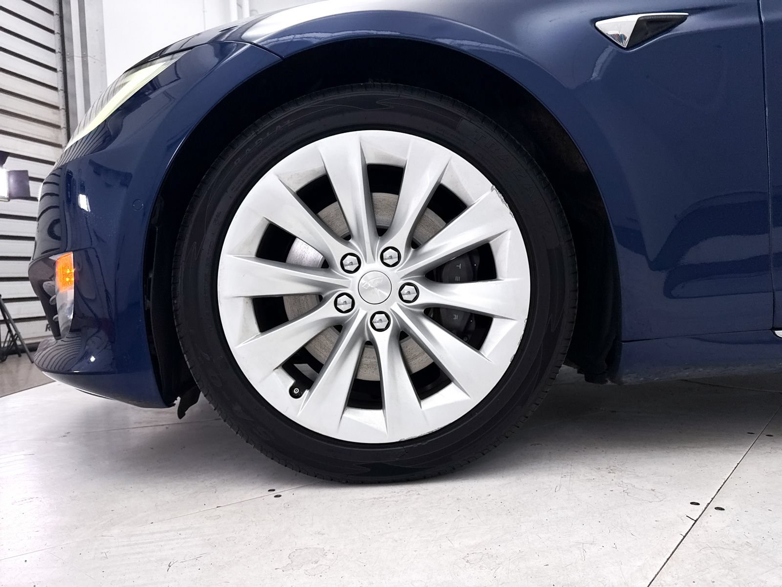 Used 2018 Tesla Model S 75D AWD/4WD image 16