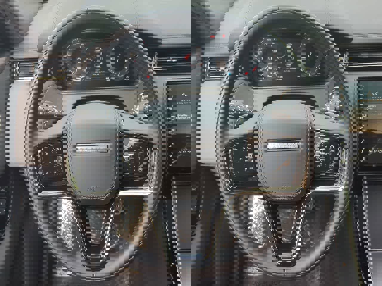 Certified 2026 Land Rover Range Rover Velar Dynamic SE image 24