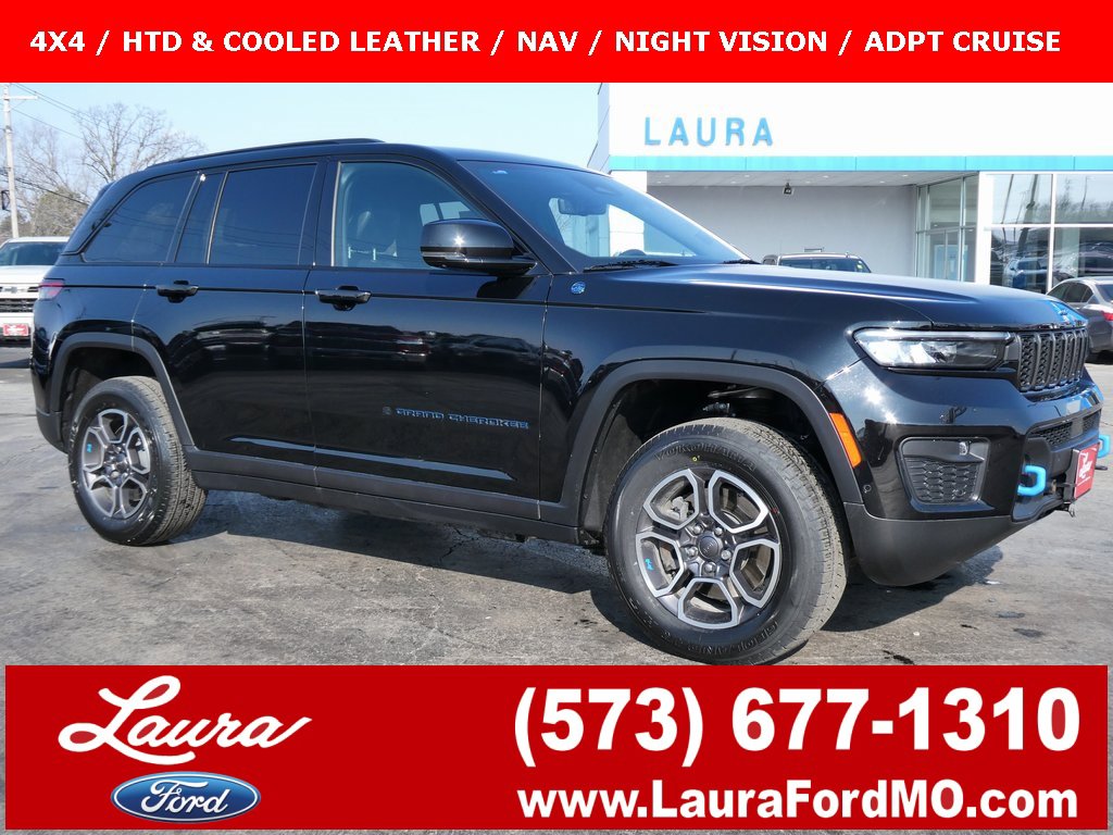 Used 2022 Jeep Grand Cherokee Trailhawk w/ Advanced Protech Group II image 1