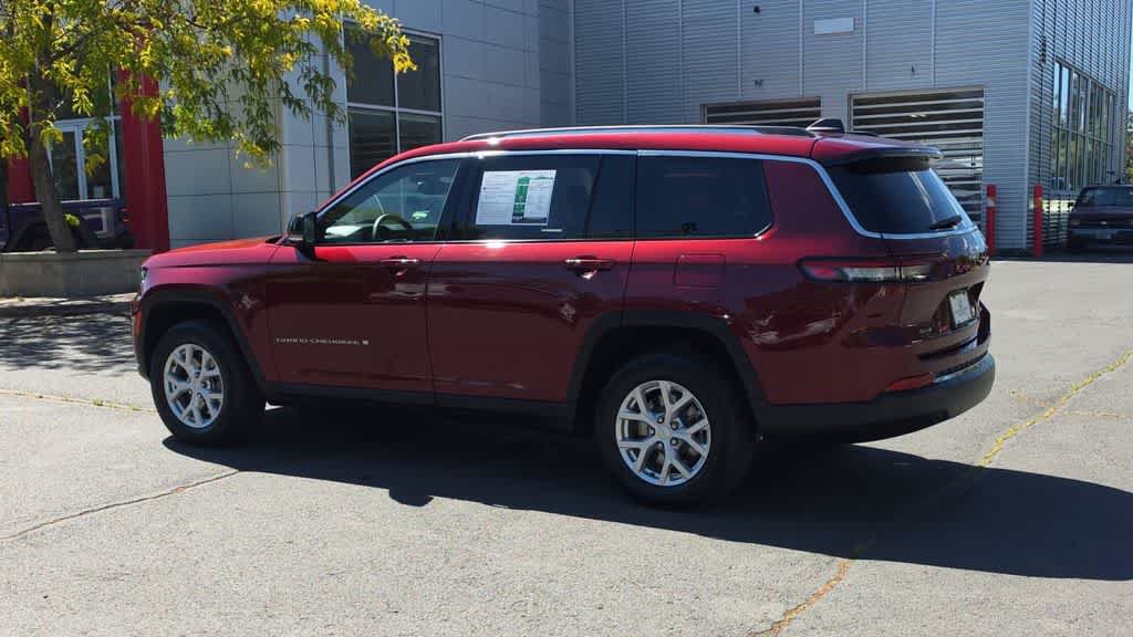 Used 2023 Jeep Grand Cherokee L Limited w/ Trailer Tow Group (B) AWD/4WD image 6