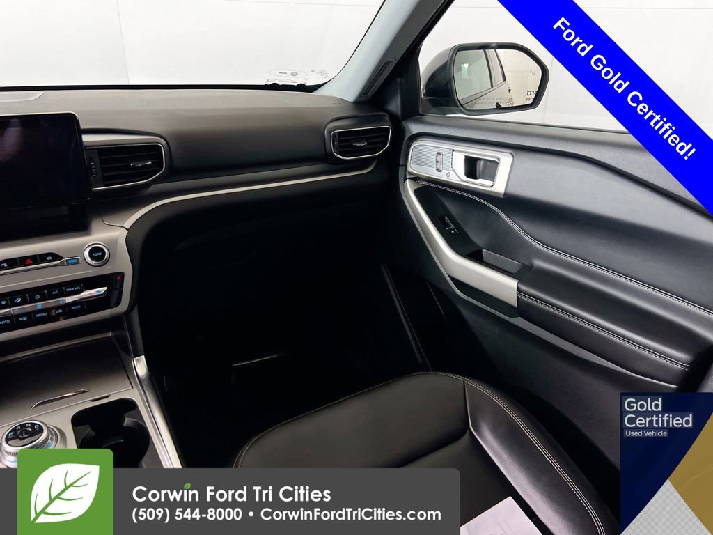 Used 2022 Ford Explorer XLT w/ Equipment Group 202A image 28