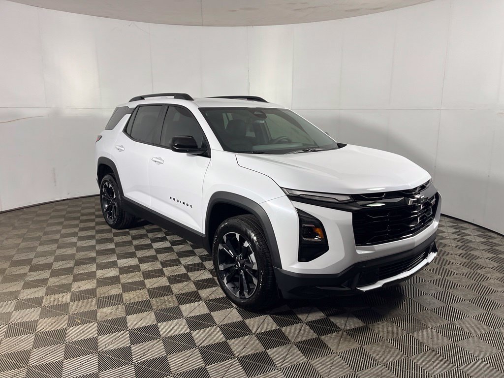 New 2027 Chevrolet Equinox RS w/ Convenience Package III AWD/4WD image 3