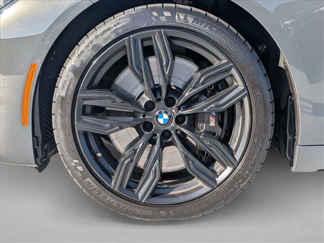Used 2022 BMW M760i xDrive w/ Luxury Rear Seating Package image 24