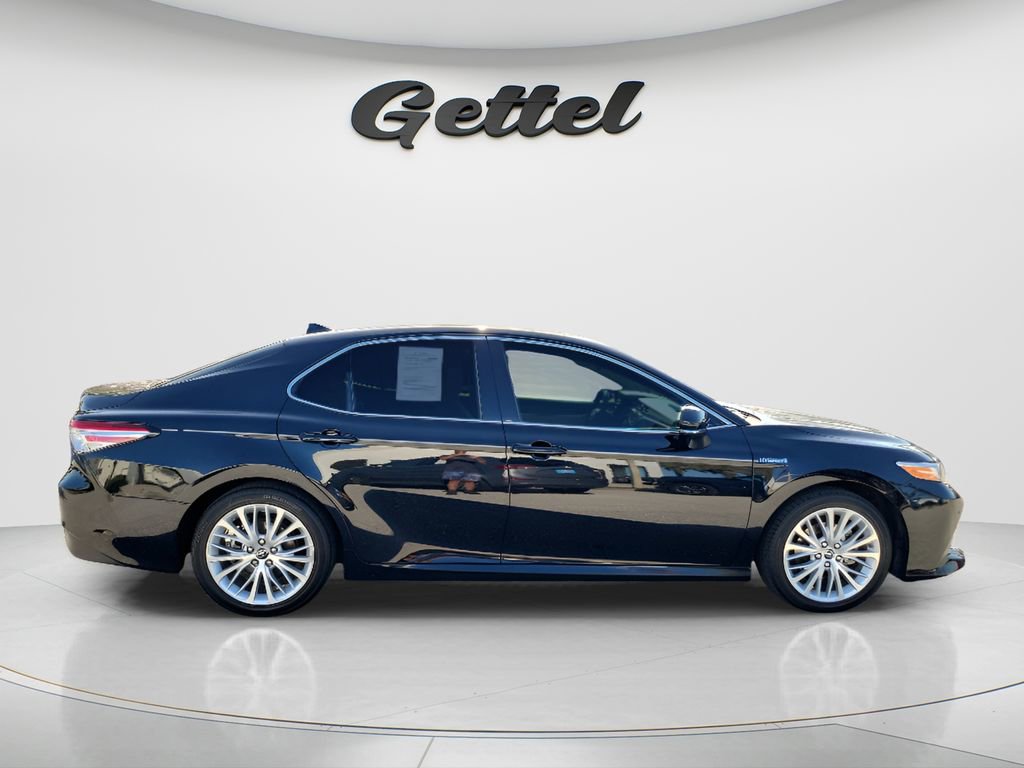 Used 2018 Toyota Camry XLE w/ Audio Package FWD image 5