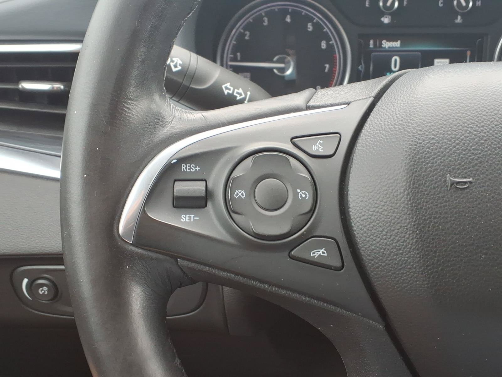 Used 2019 Buick Enclave Essence AWD/4WD image 18