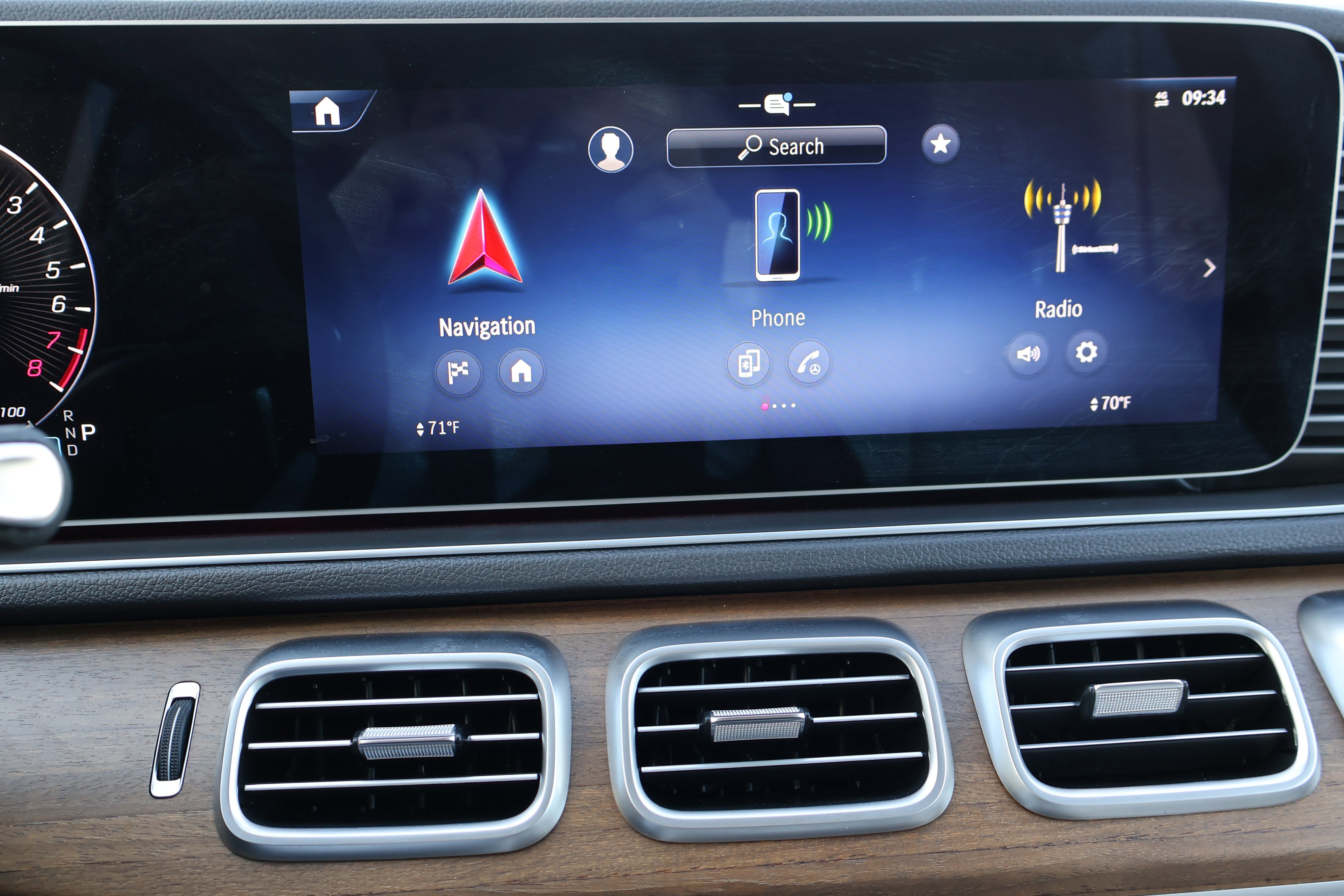 Used 2025 Mercedes-Benz GLE 450e 4MATIC image 39