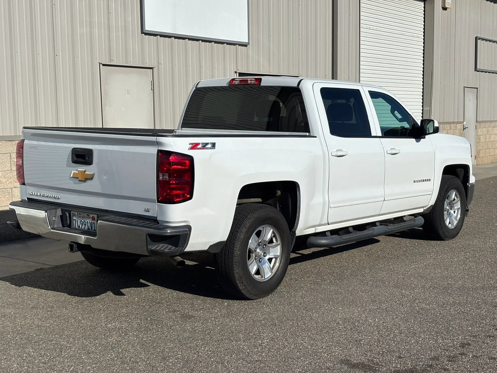 Used 2015 Chevrolet Silverado 1500 LT AWD/4WD image 3