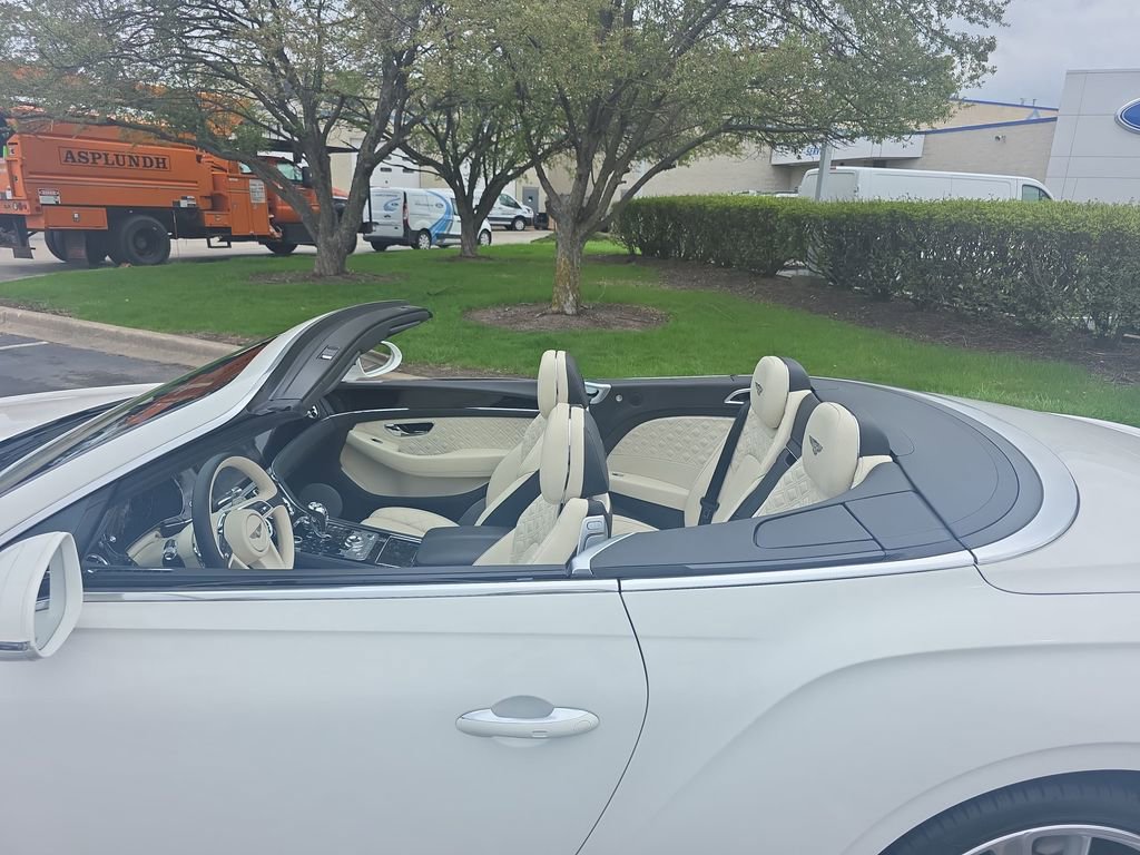 Used 2020 Bentley Continental GT image 19