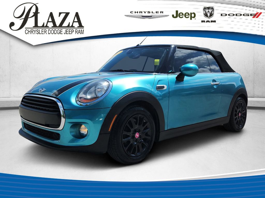Used 2016 MINI Cooper Convertible image 1