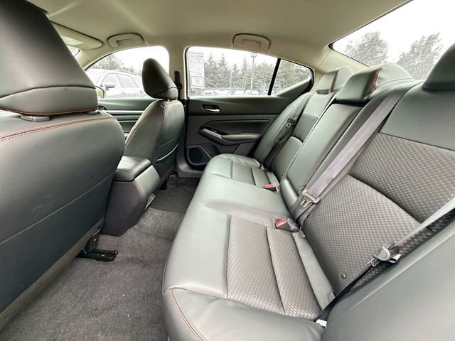 New 2025 Nissan Altima 2.5 SR image 13