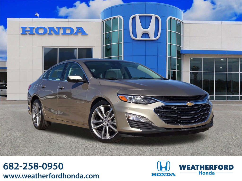 Used 2024 Chevrolet Malibu LT image 1