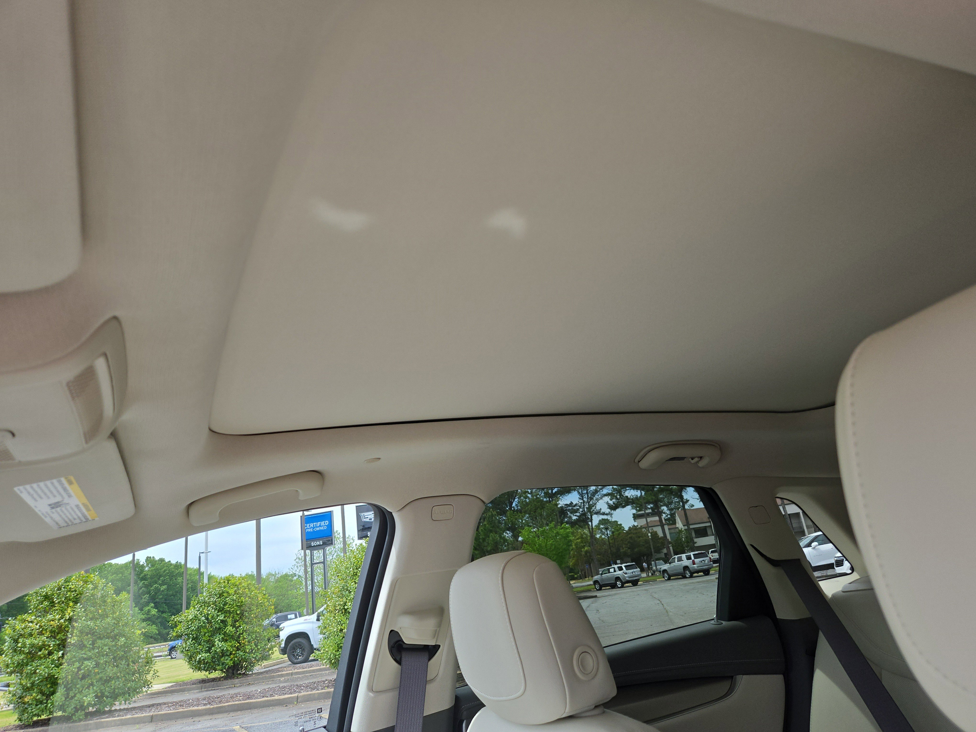 New 2026 Cadillac XT5 Premium Luxury w/ LPO, Floor Liner Package image 19