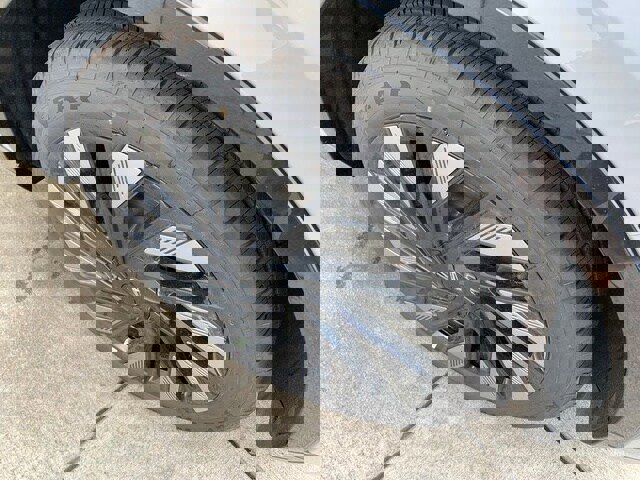 New 2026 Lincoln Nautilus Reserve AWD/4WD image 17