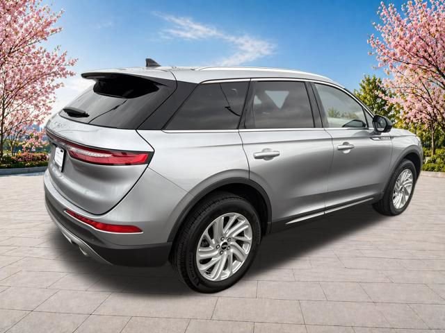 Used 2021 Lincoln Corsair AWD image 8
