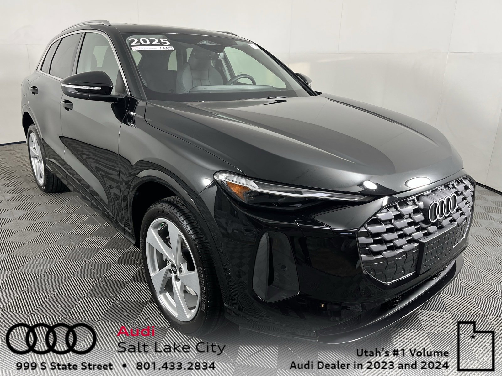 Used 2025 Audi Q5 Premium Plus w/ Premium Plus