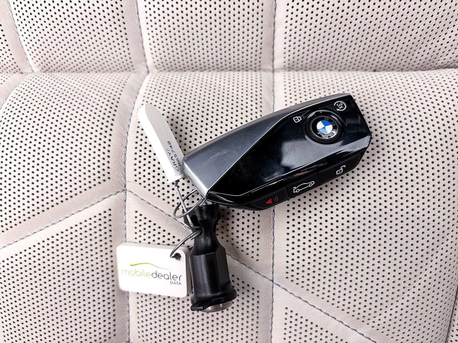 Used 2024 BMW 760i xDrive AWD/4WD image 35