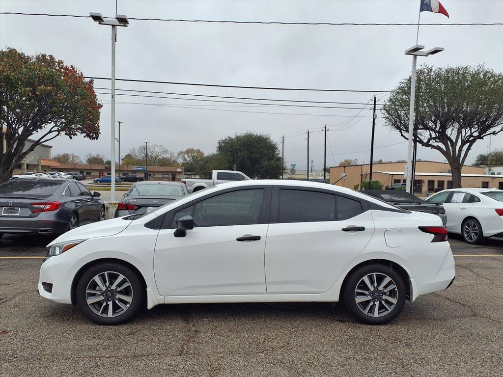Used 2024 Nissan Versa S w/ S Plus Package image 24