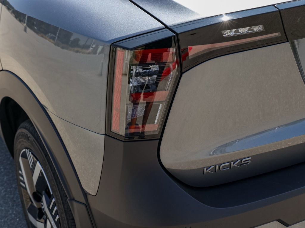 New 2026 Nissan Kicks SV FWD image 7