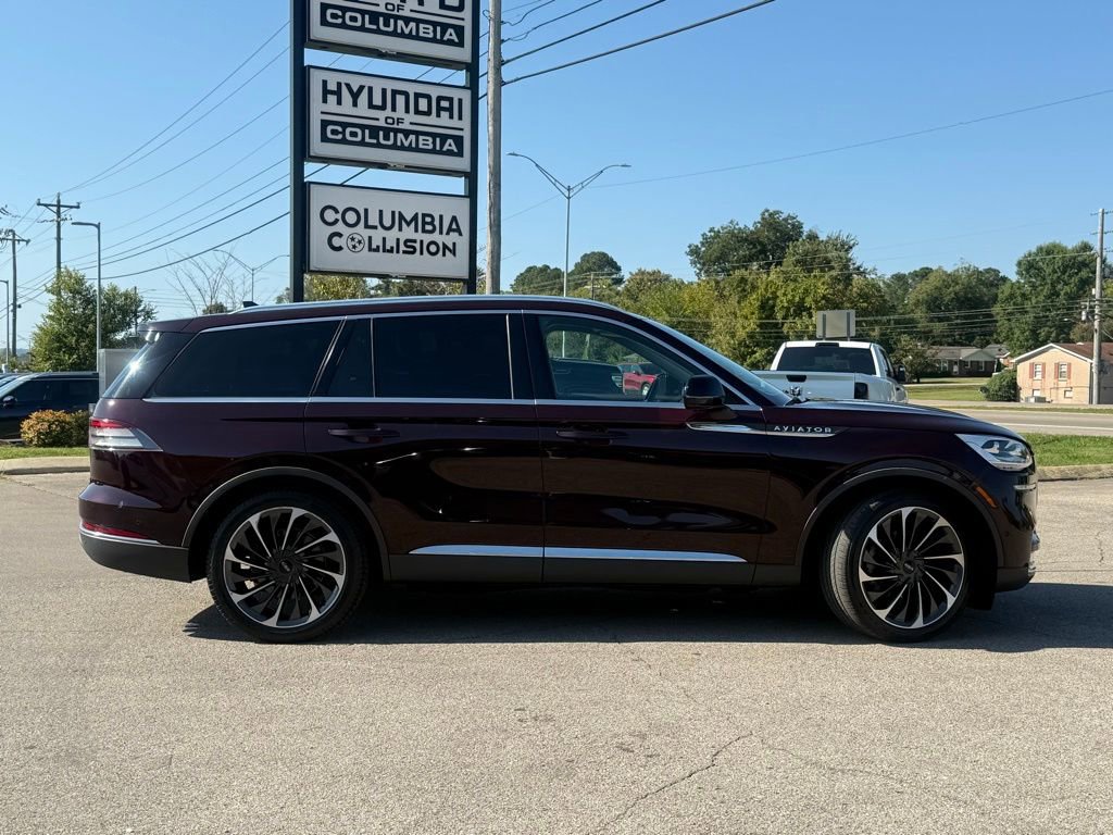 Used 2023 Lincoln Aviator Reserve w/ Equipment Group 201A image 10
