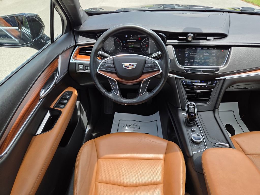 Used 2020 Cadillac XT5 Premium Luxury FWD image 21