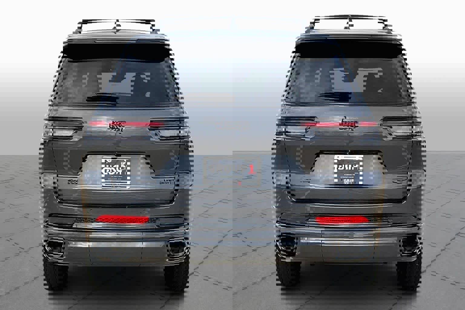 Used 2023 Jeep Grand Cherokee L Summit w/ High Altitude Package image 5