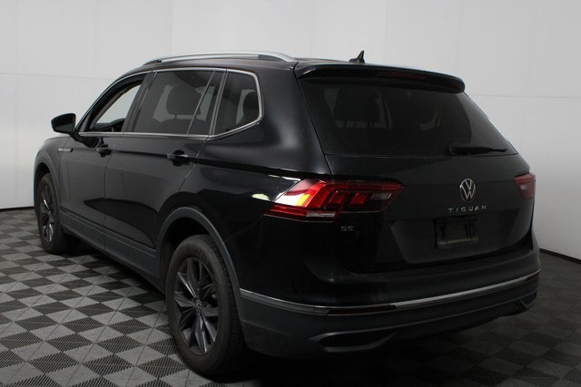 Used 2023 Volkswagen Tiguan SE image 5