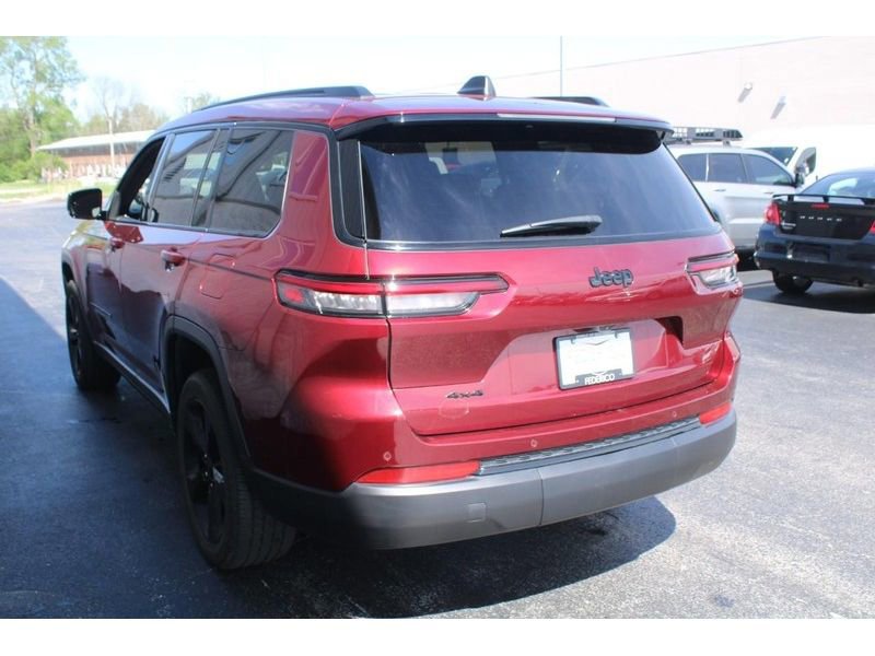 Used 2023 Jeep Grand Cherokee L Laredo AWD/4WD image 6