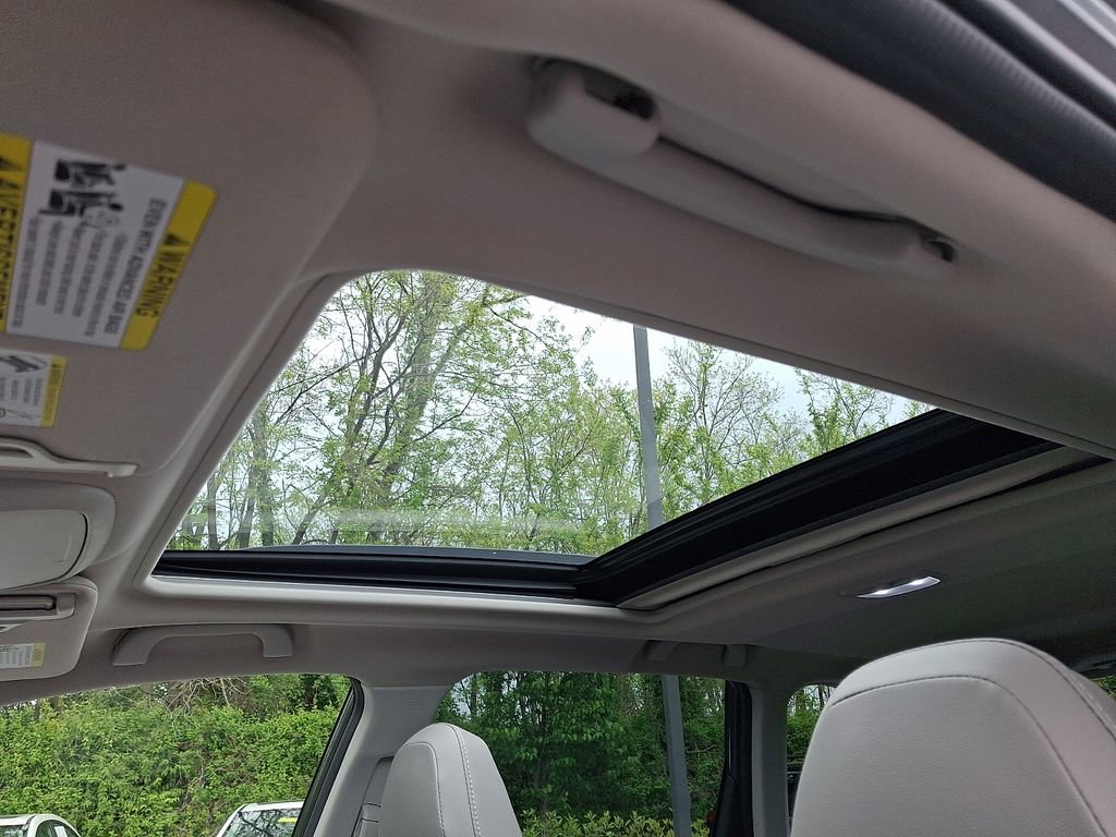 Certified 2023 Subaru Forester Limited AWD/4WD image 16