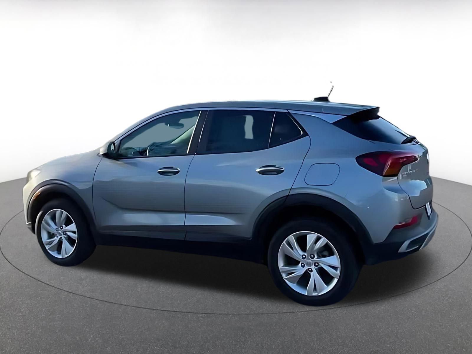 Used 2025 Buick Encore GX Preferred image 10
