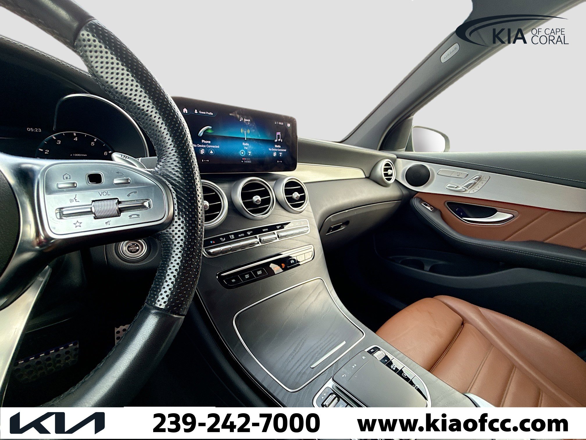 Used 2022 Mercedes-Benz GLC 43 AMG 4MATIC image 26