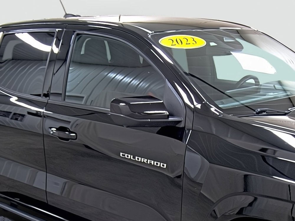 Used 2023 Chevrolet Colorado Z71 w/ Z71 Convenience Package 2 image 15