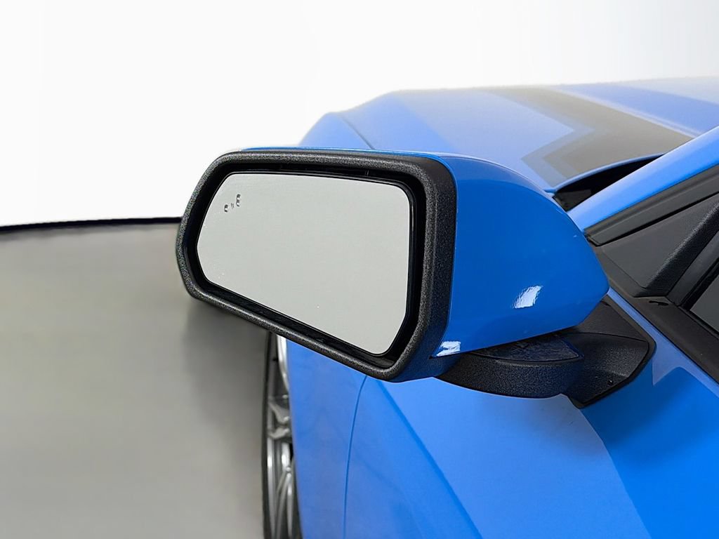 Used 2025 Ford Mustang Coupe RWD image 27