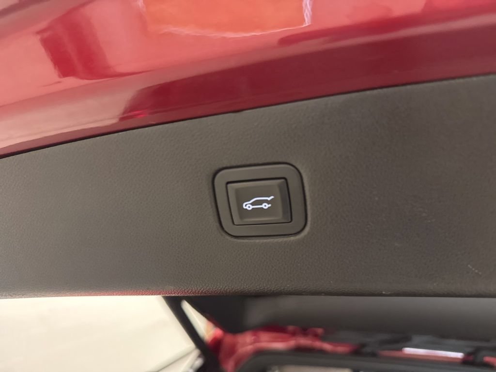 Used 2019 Chevrolet Blazer Premier w/ Sun and Wheels Package AWD/4WD image 14
